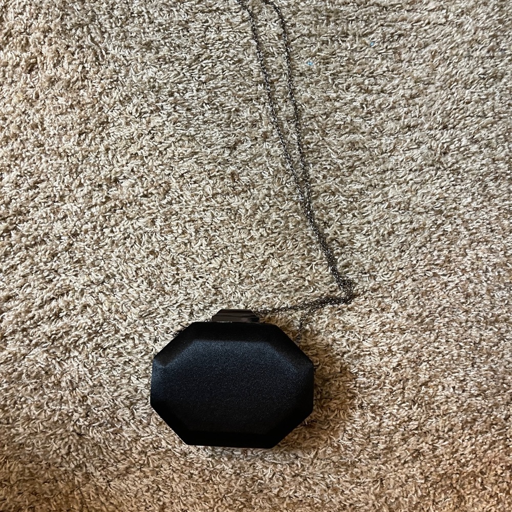 Small clutch